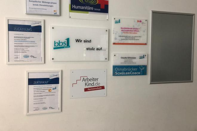 Foyer-Gestaltung geht weiter